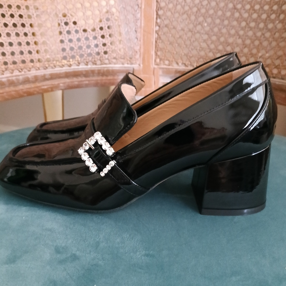 NEW STUART WEITZMAN Size 7.5 Crystal Buckle Loafer in Black Patent Leather
